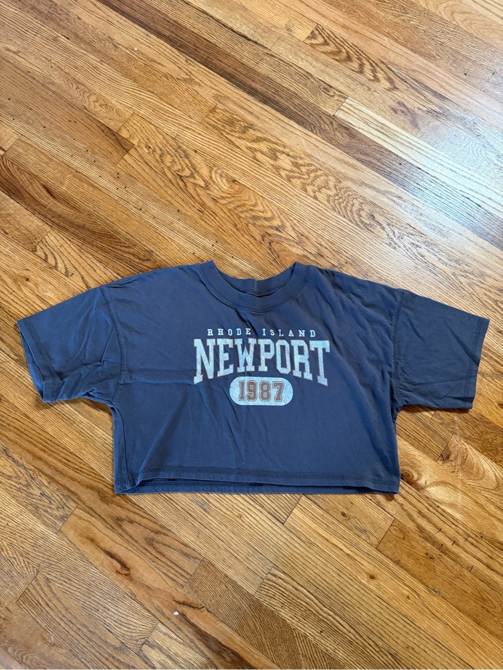 Women’s cropped tee